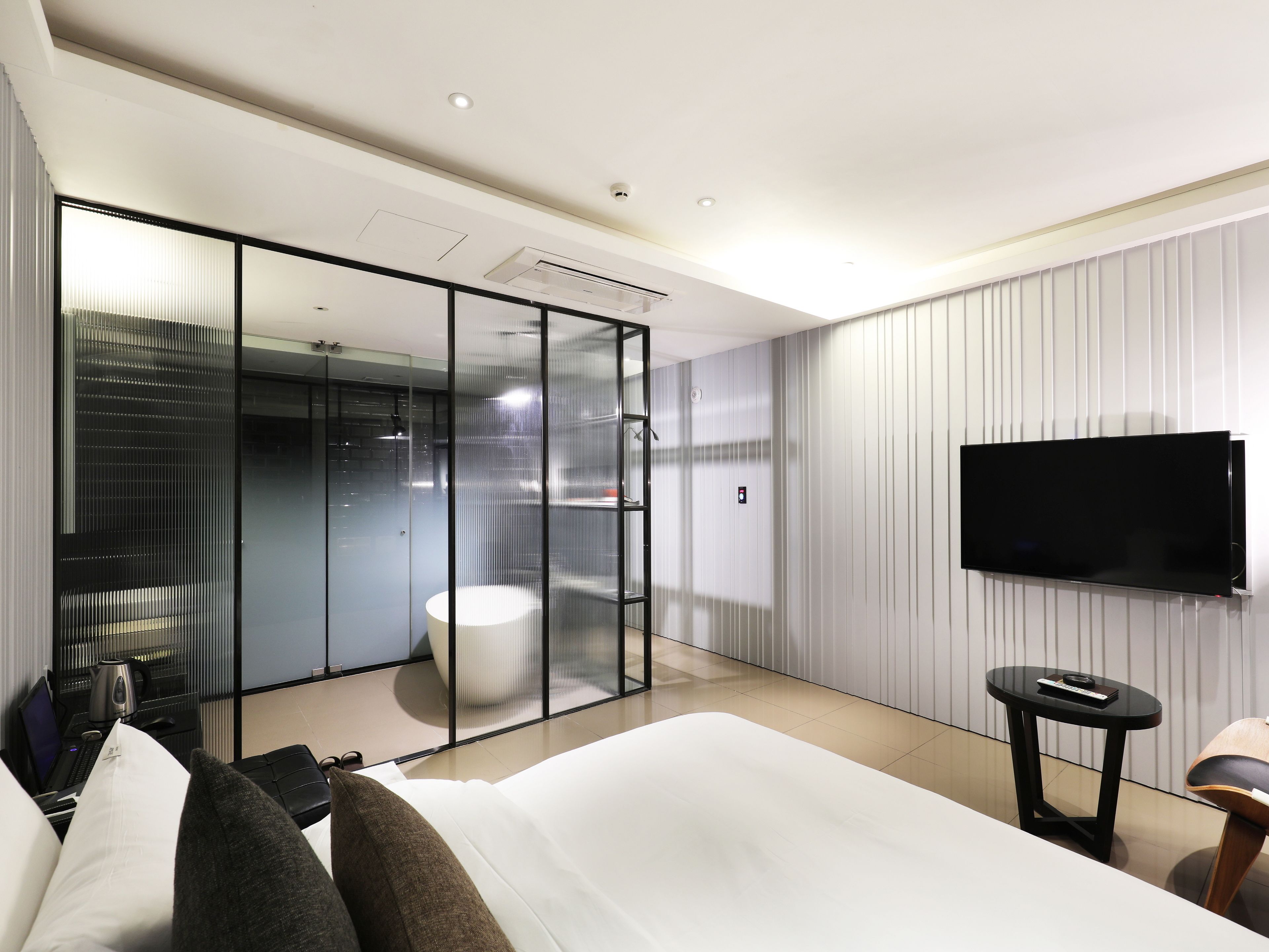 Premium Double Room | Free WiFi, bed sheets