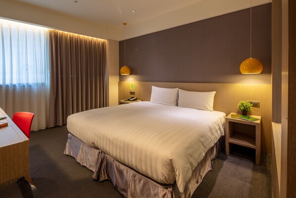 Dobbeltrom – deluxe | Lydisolert, strykejern/-brett, wi-fi (inkludert) og sengetøy