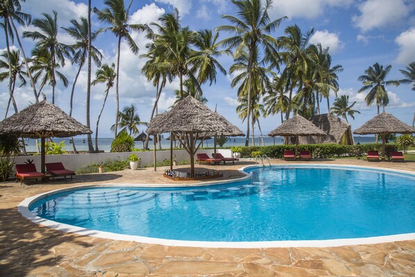 Outdoor pool, pool umbrellas, pool loungers