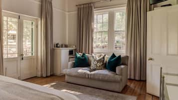 Standard Double Room | Premium bedding, in-room safe, desk, free WiFi