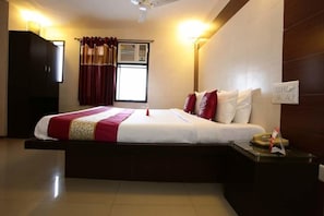 Select Comfort beds, in-room safe, individually decorated