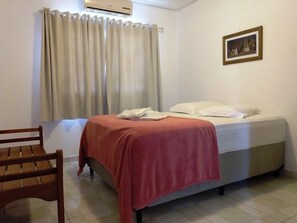 Luxury Apartment, 2 Bedrooms, Kitchen (Junior I) | Laptop workspace, free WiFi, bed sheets