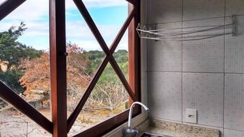 Luxury Apartment, 2 Bedrooms, Kitchen (Junior I) | Laundry