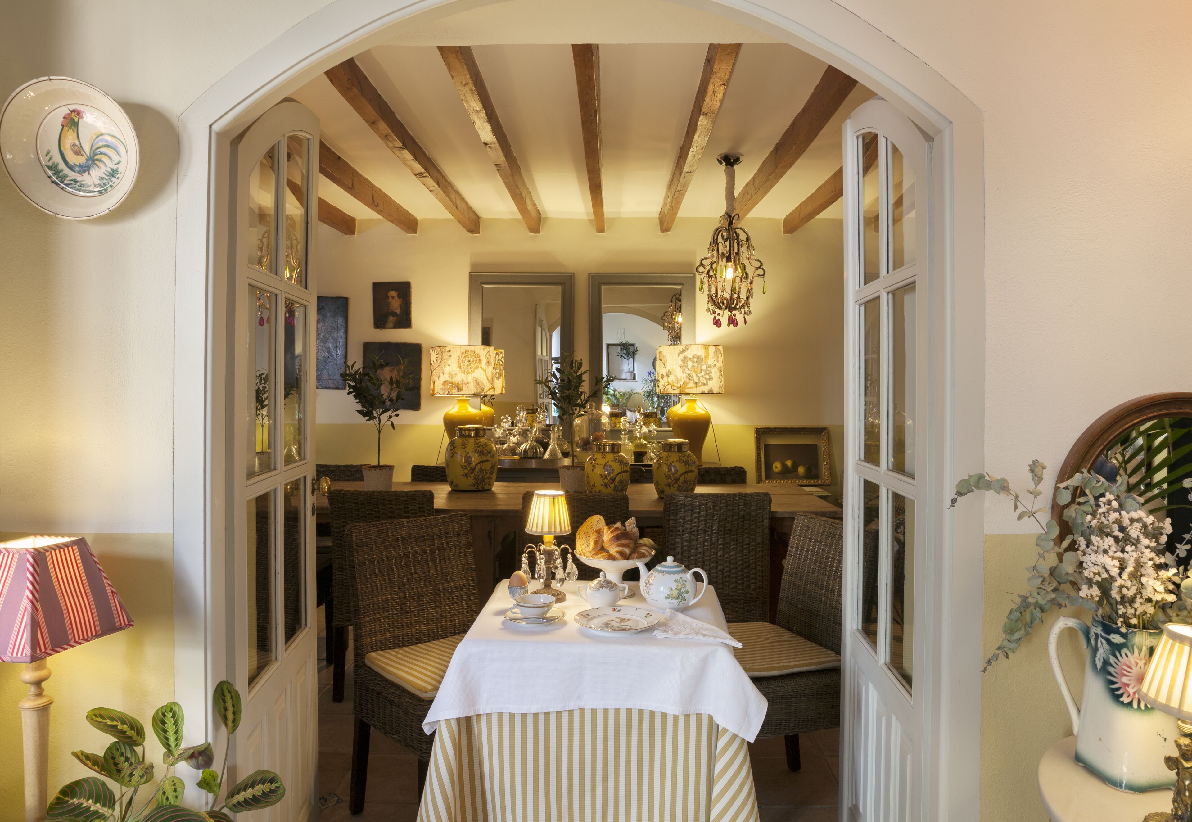 Bao gồm bữa sáng hàng ngày 