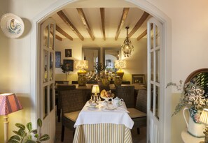 Free daily breakfast - Posada Rural La Venteta (Aigues)