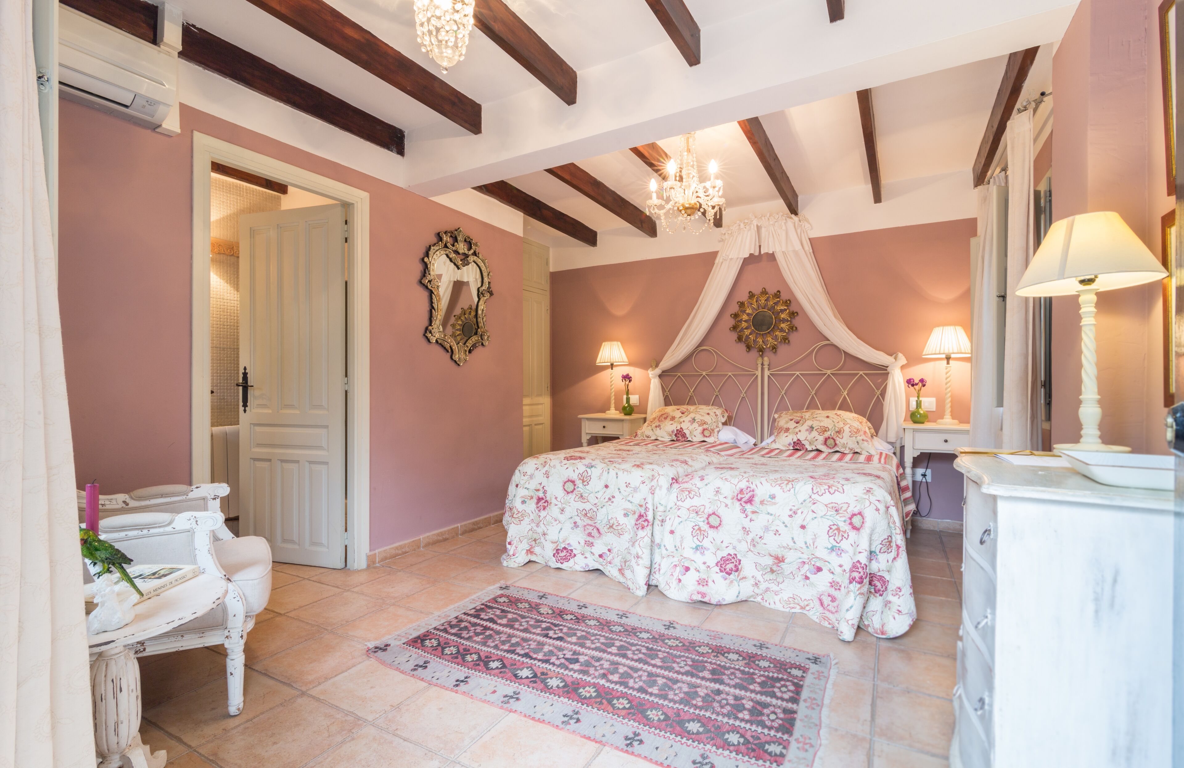 Chambre Double Standard | Coffres-forts dans les chambres, décoration personnalisée