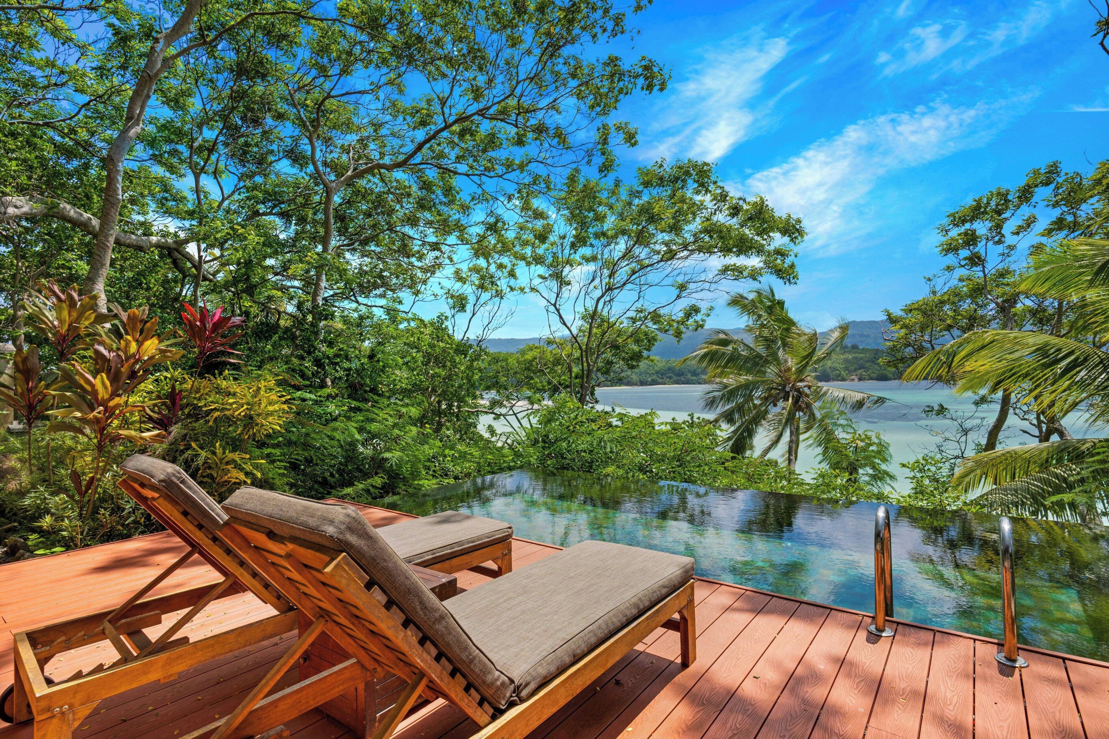 Superior-Villa, 1 Schlafzimmer, Meerblick | Pool | Außenpool, Sonnenschirme, Liegestühle