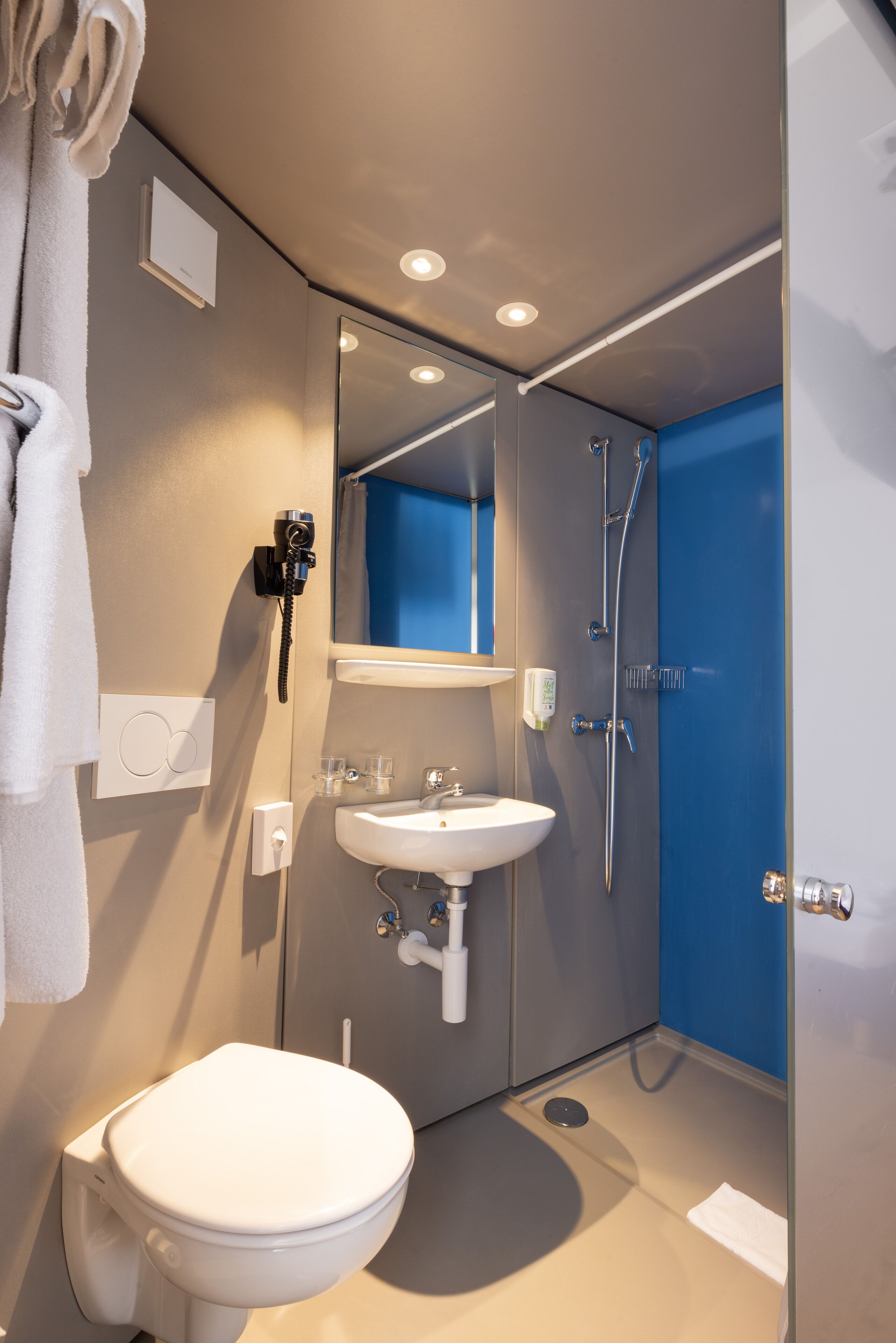 Photo - Fred Guest House Hauptbahnhof - Self Check-in