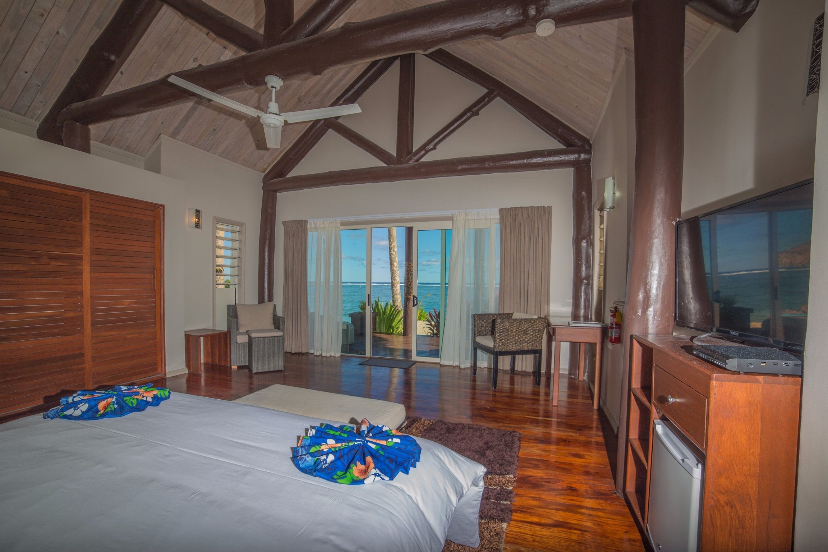 Beachfront Villa | In-room safe, iron/ironing board, free cribs/infant beds, WiFi