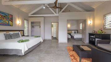 Lagoon View Family Bungalow