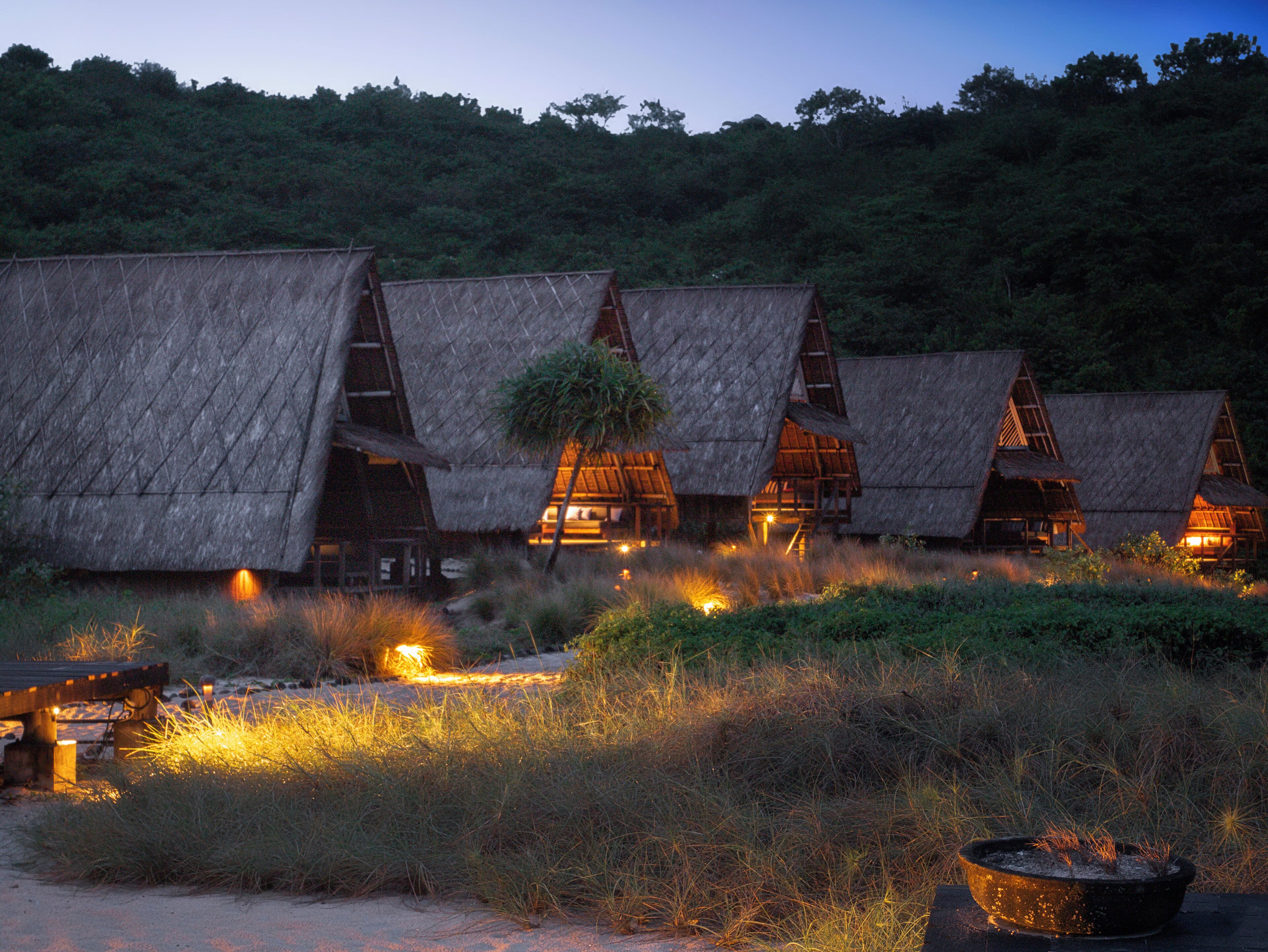 Bungalow, 1 Bedroom, Ocean View (Beruga Pantai) | 1 bedroom, in-room safe, desk, free WiFi