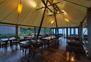 Food court - Jeeva Beloam Beach Camp (Jerowaru)