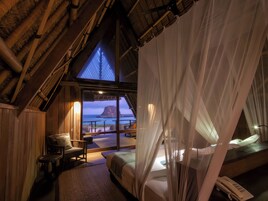 Bungalow, 1 Bedroom, Ocean View (Beruga Pantai) | 1 bedroom, in-room safe, desk, free WiFi