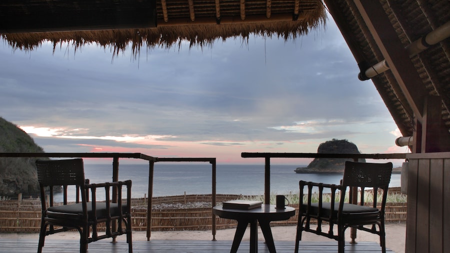 Jeeva Beloam Beach Camp