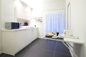 Comfort-Dreibettzimmer | Eigene Kochnische