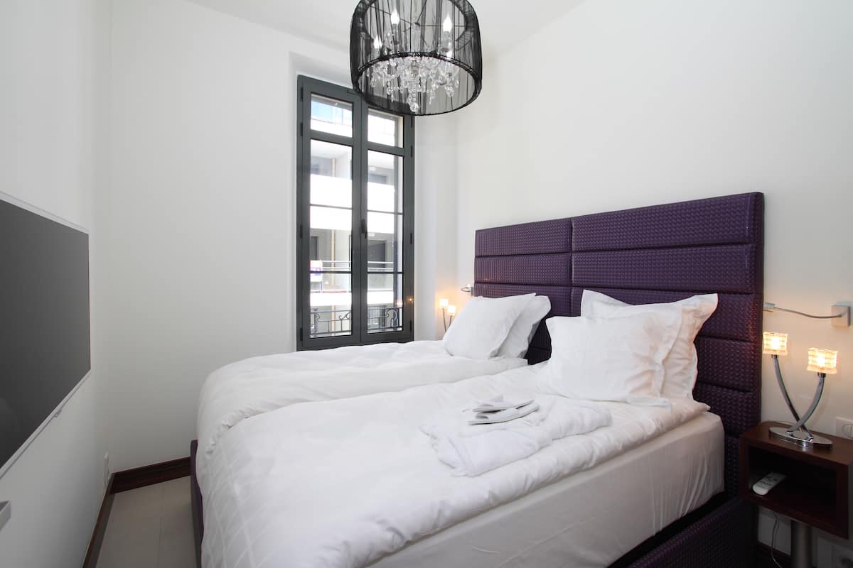 Premium bedding, pillow-top beds, in-room safe, individually decorated