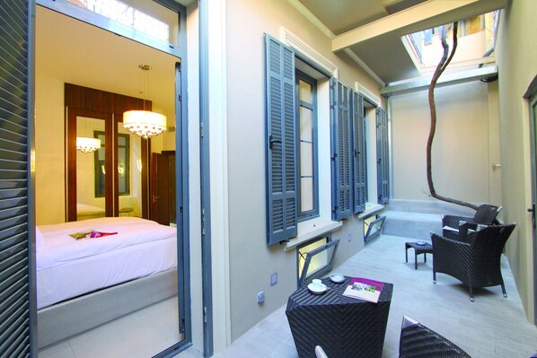 아파트, 침실 2개, 파티오 | 고급 침구, 필로우탑 침대, 객실 내 금고, 각각 다른 스타일의 인테리어