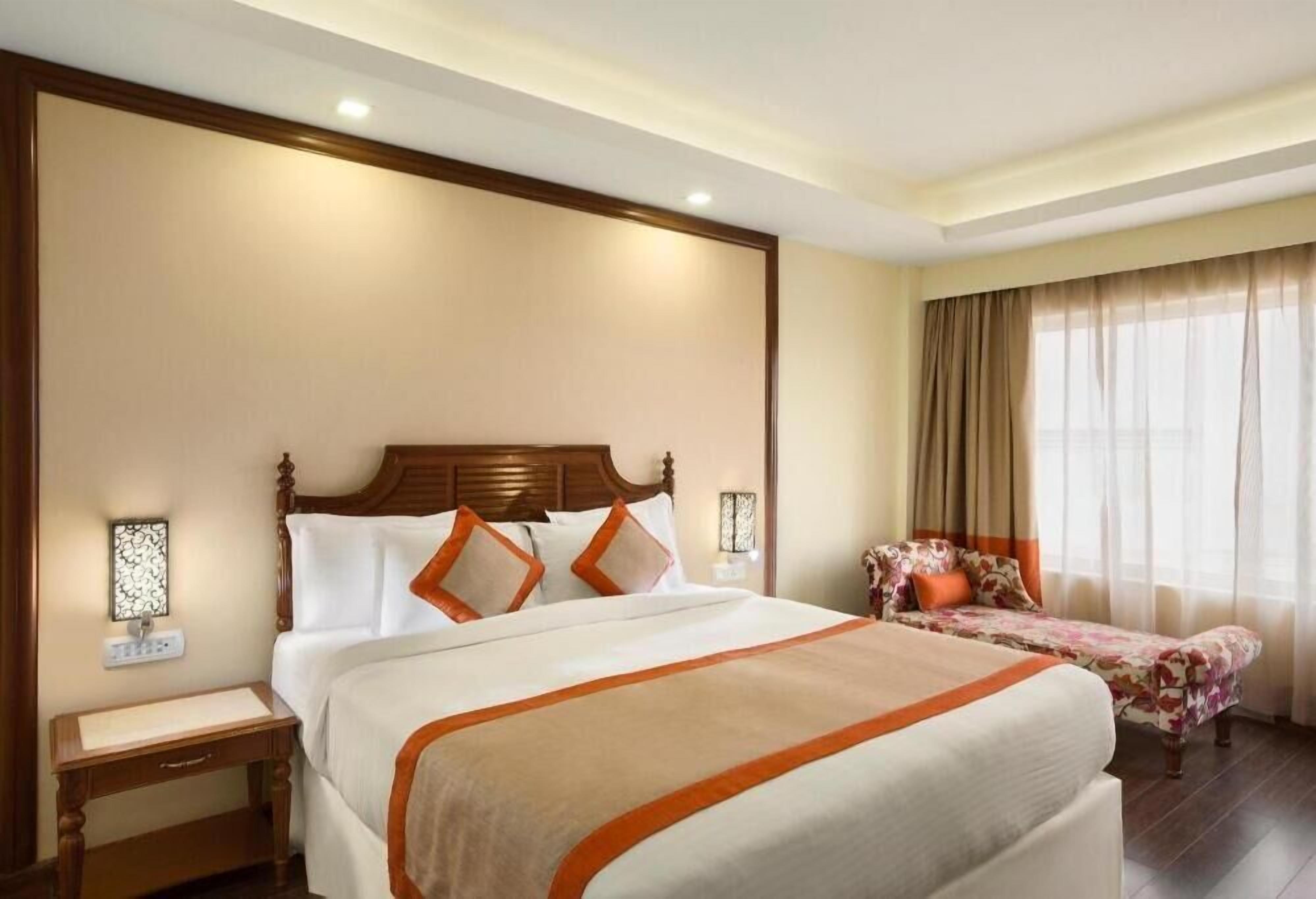 1 bedroom, in-room safe, desk, laptop workspace