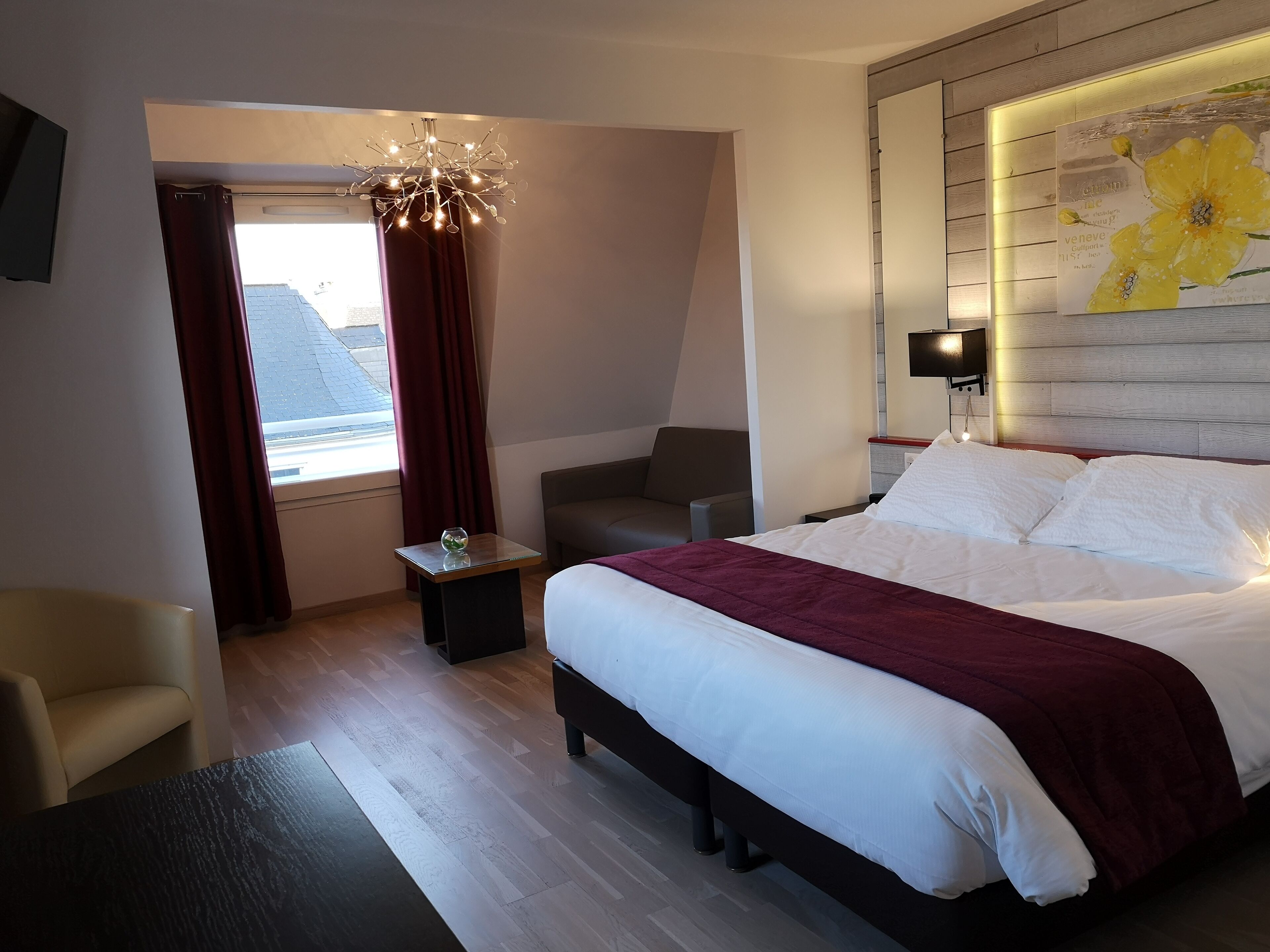 premium bedding, desk, laptop workspace, soundproofing