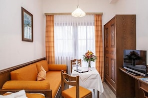 Dining - Appartementhaus Rottalblick (Bad Griesbach im Rottal)