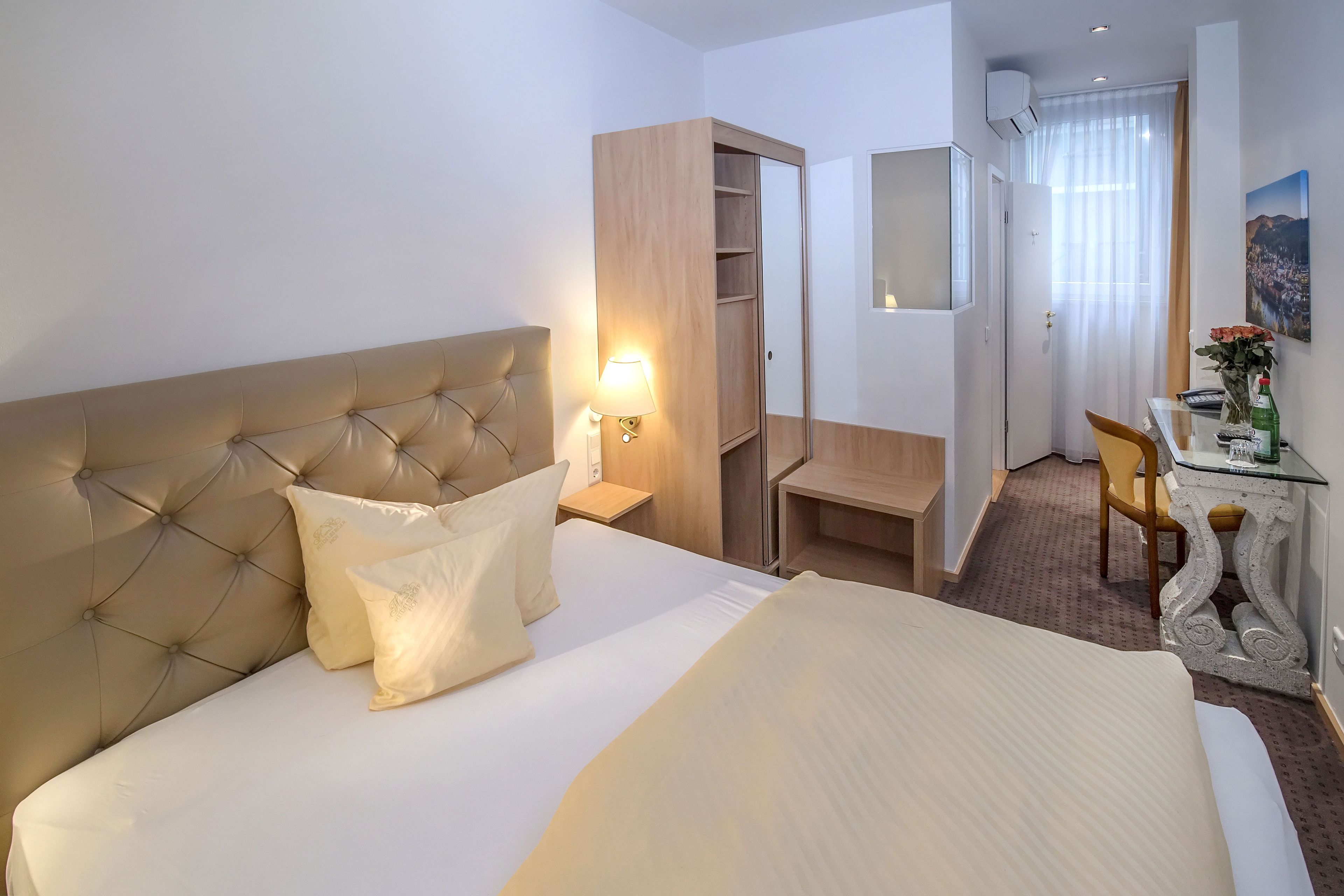 premium bedding, in-room safe, desk, soundproofing