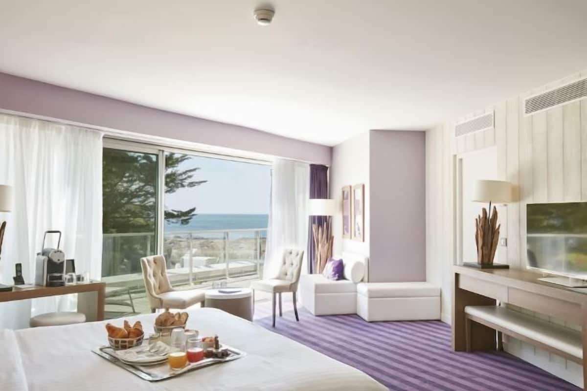 1 bedroom, in-room safe, blackout drapes, soundproofing