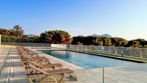 Outdoor pool -  Résidence Pierre & Vacances Arinella (Lumio)