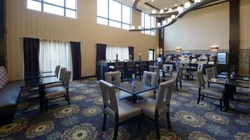 TĂ€gliches inbegriffenes kontinentales FrĂŒhstĂŒck