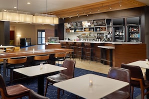 Bar (in der Unterkunft)