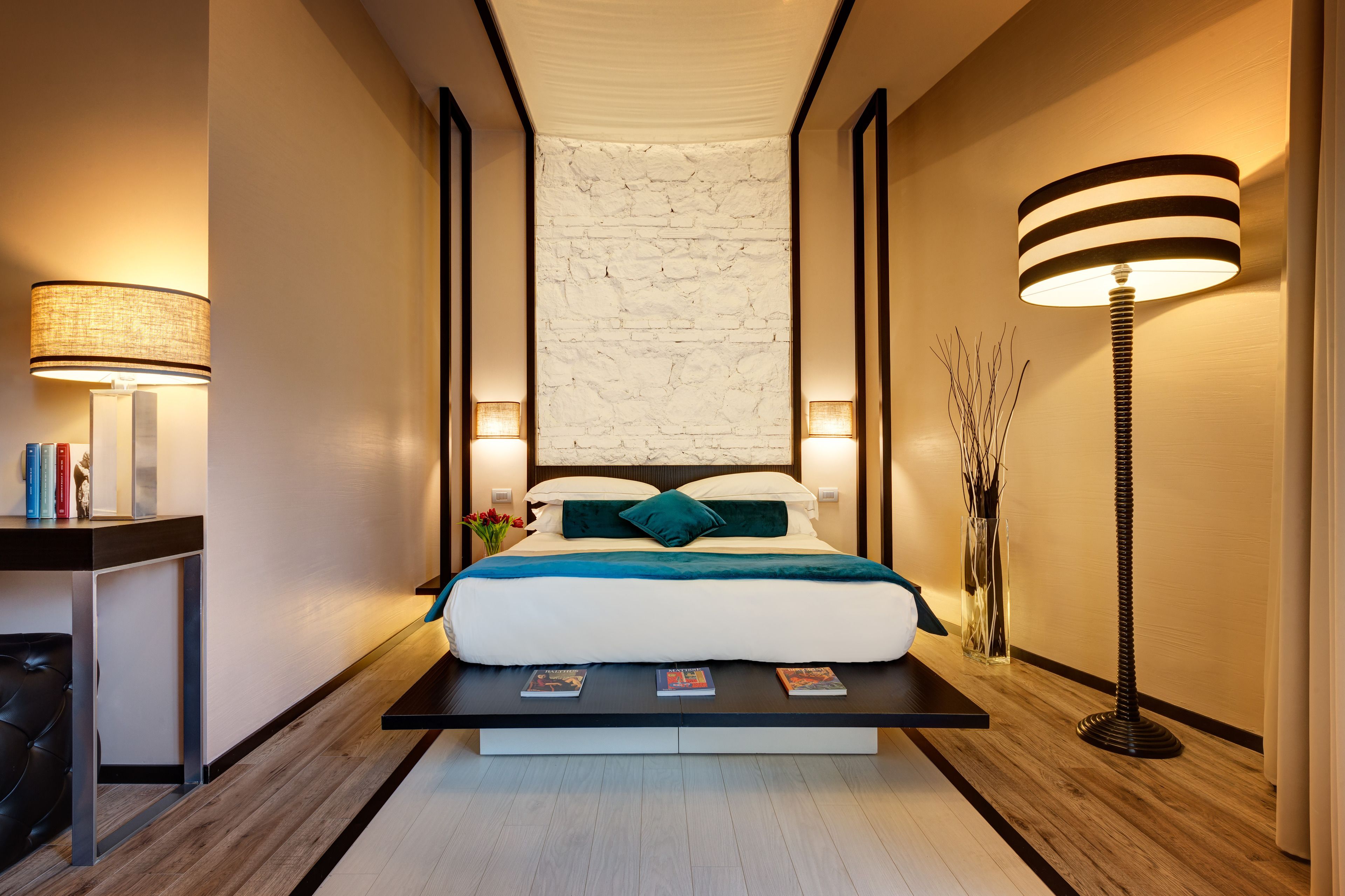 1 bedroom, premium bedding, minibar, in-room safe