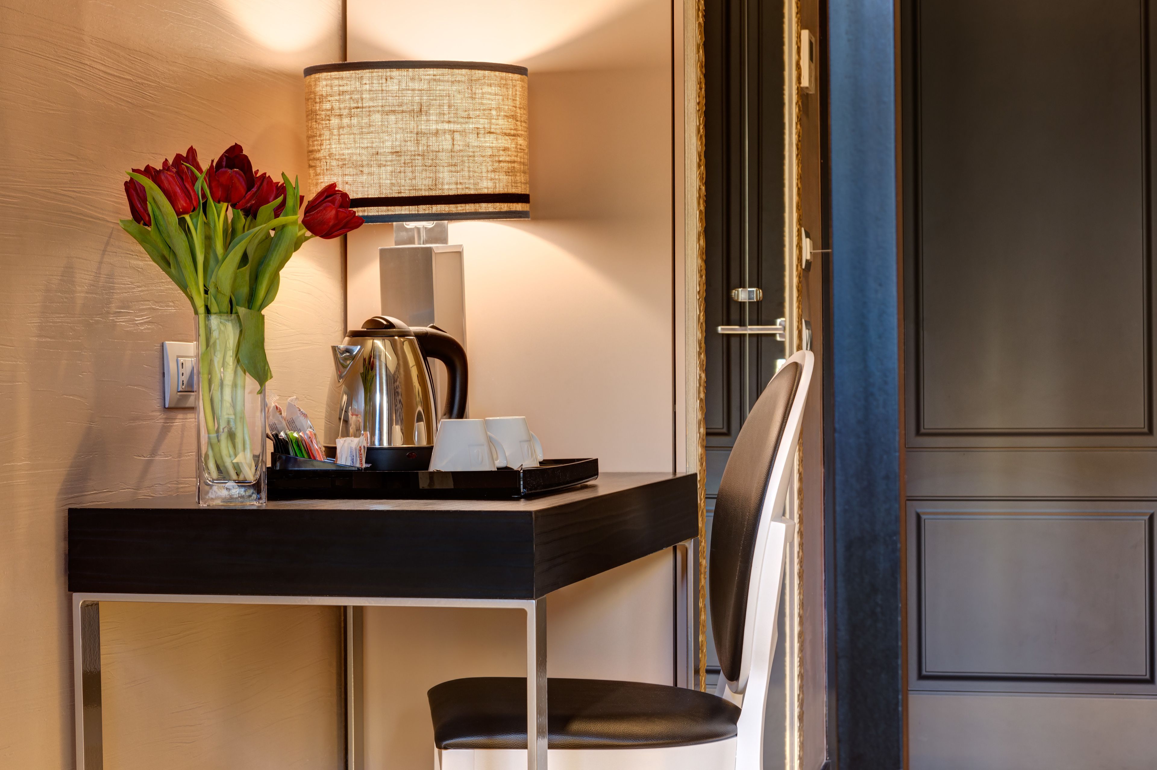 1 bedroom, premium bedding, minibar, in-room safe