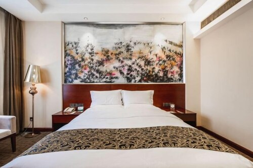 Intercity Hotel