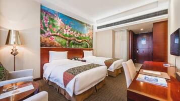 Minibar, in-room safe, cribs/infant beds, alarm clocks