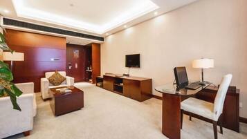 Minibar, in-room safe, cots/infant beds, alarm clocks