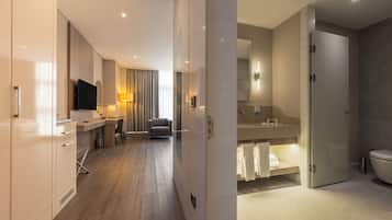 Chambre Supérieure | Minibar, coffres-forts dans les chambres, bureau