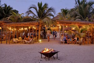 Beach bar