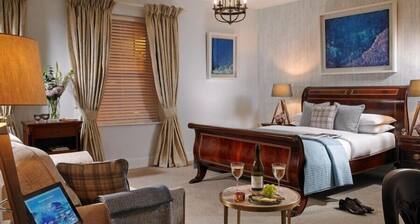 Blue Haven Hotel