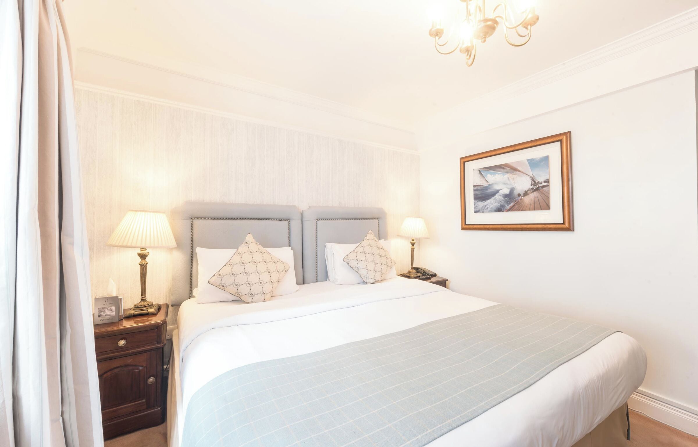 Classic Double or Twin Room | Seterika/papan seterika, Wi-fi percuma 