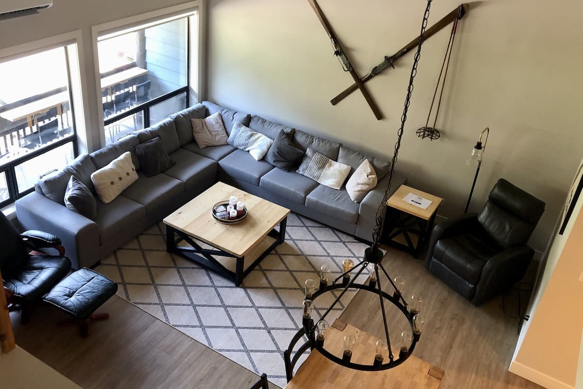 Condo, 3 Bedrooms (With Loft Unit 305) | Living area | TV