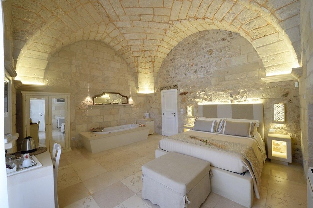 Doppia Superior, idromassaggio | Minibar, una cassaforte in camera, una scrivania, Wi-Fi gratuito