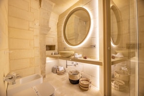 Bathroom - Corte dei Granai (Maglie)