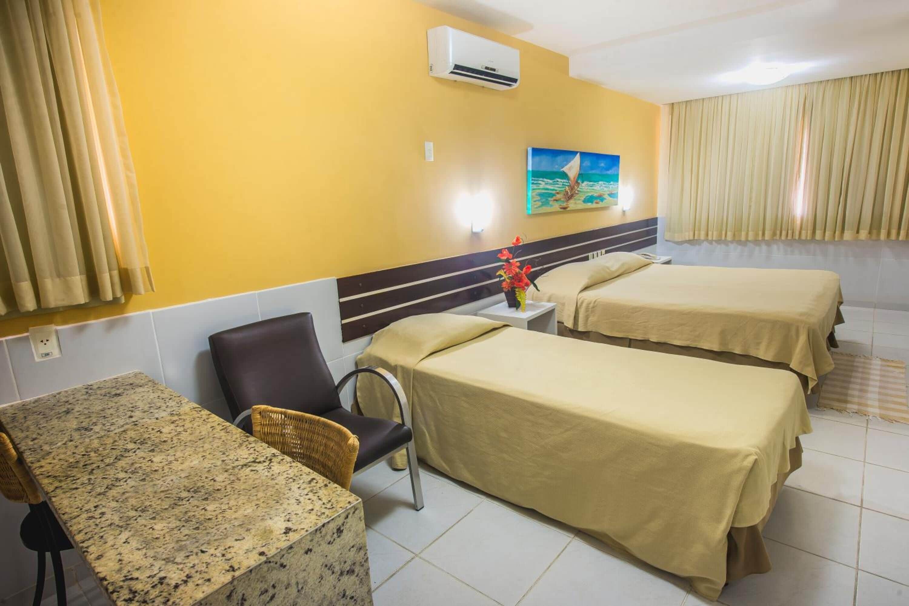 20 bedrooms, minibar, in-room safe, individually decorated