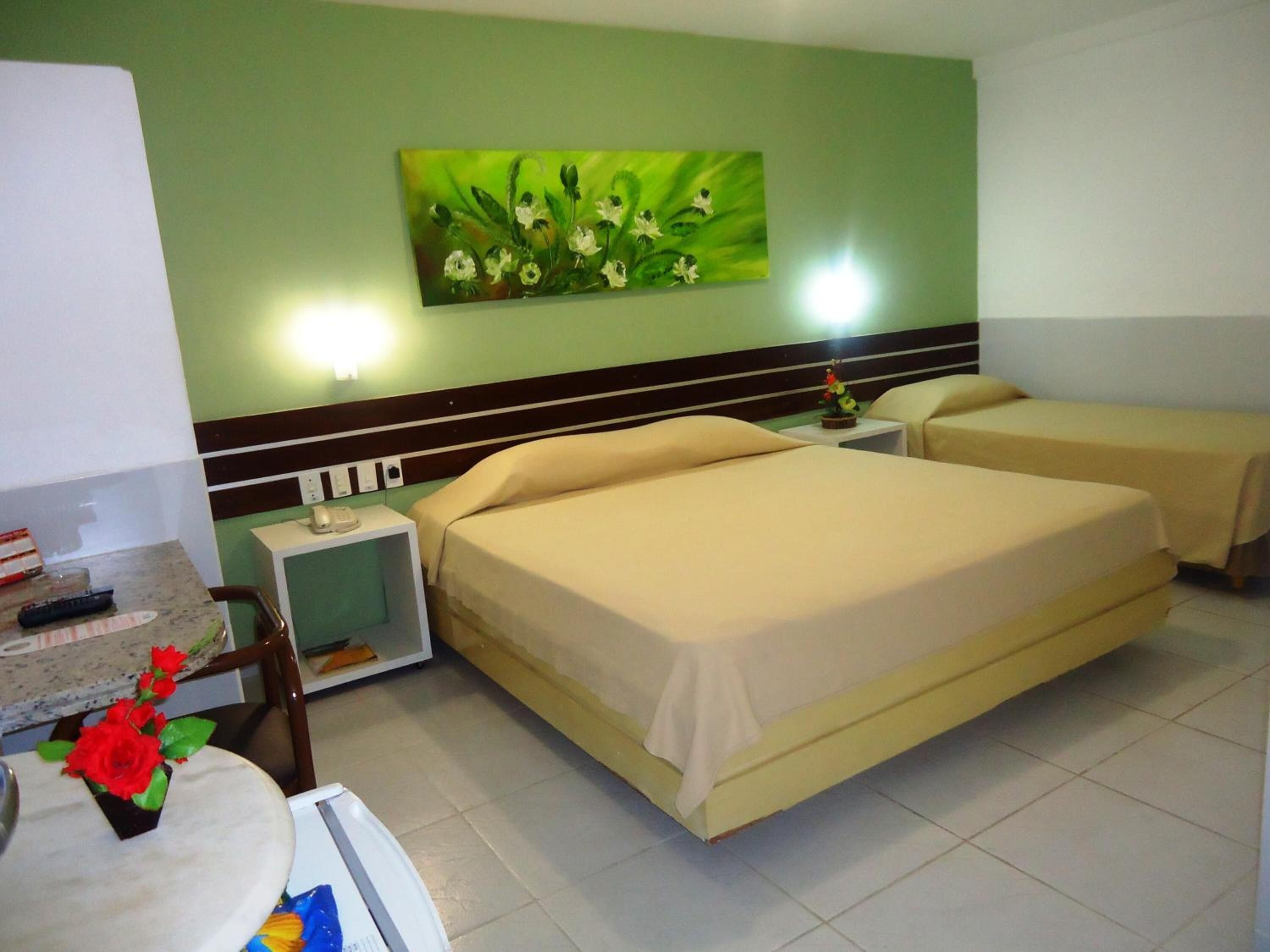 20 bedrooms, minibar, in-room safe, individually decorated