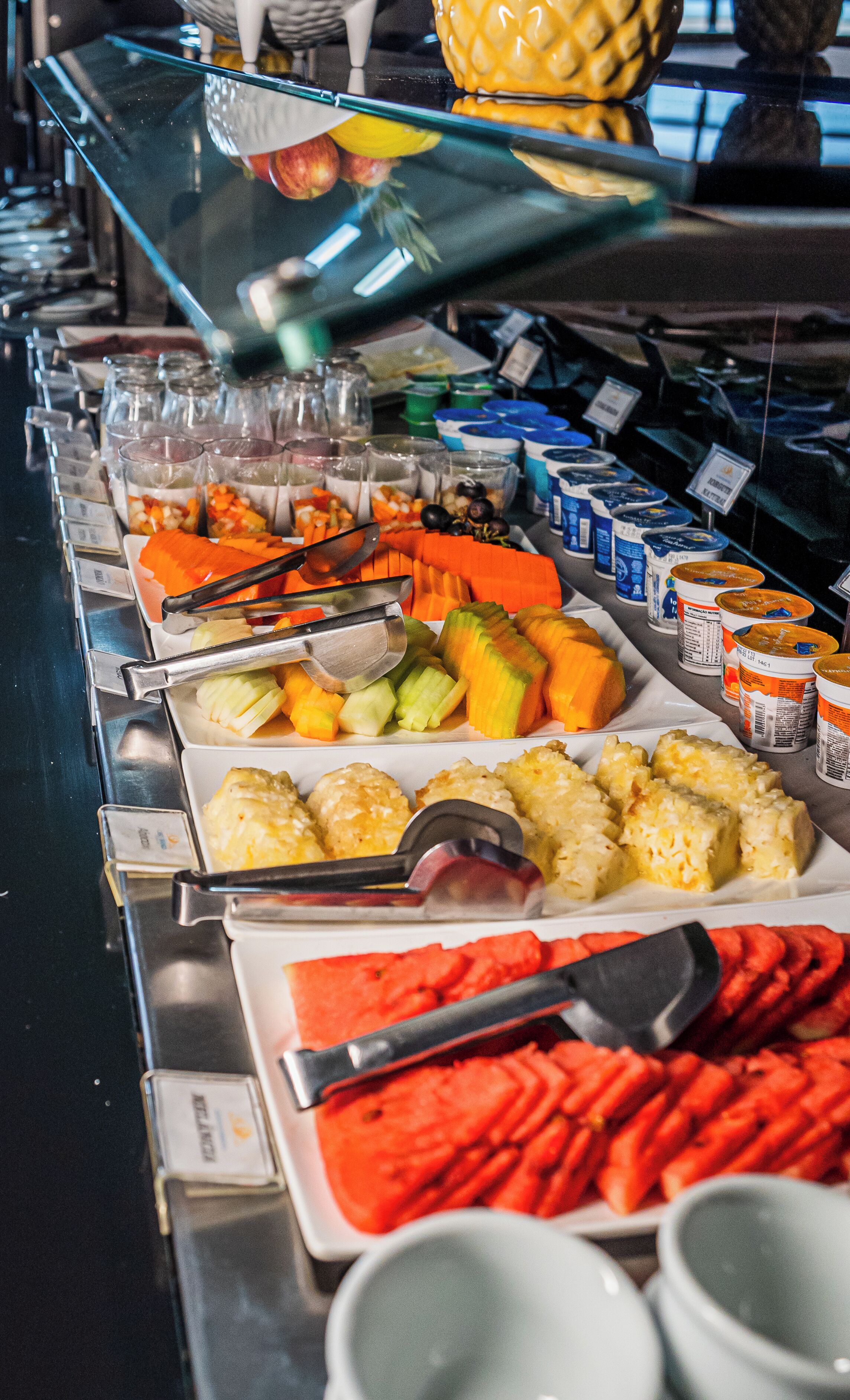 含每日吃到飽早餐