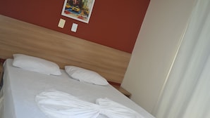 Cortinas blackout, camas plegables/adicionales y wifi gratis 
