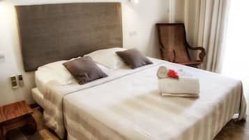 Superior-Zimmer | Minibar, Verdunkelungsvorhänge, Bügeleisen/Bügelbrett, Zustellbetten