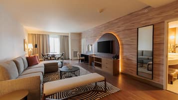Suite, 1 King Bed, River View (Governor's) | Living area | 42-inch LCD TV with cable channels, TV, pay films
