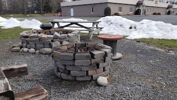 BBQ/picnic area