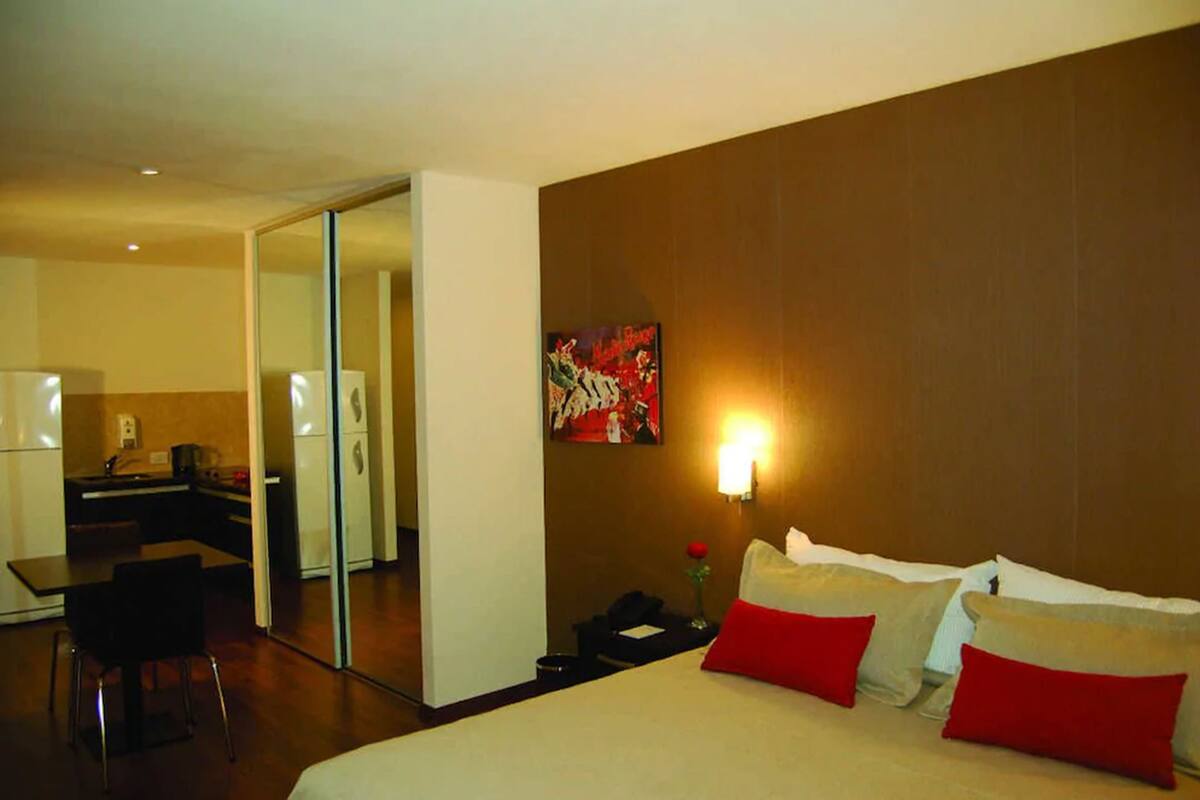 Junior Suite | Minibar, in-room safe, blackout drapes, free cribs/infant beds