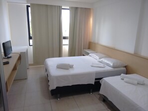 มินิบาร์, ผ้าม่านกันแสง, ห้องเก็บเสียง, Wi-Fi ฟรี